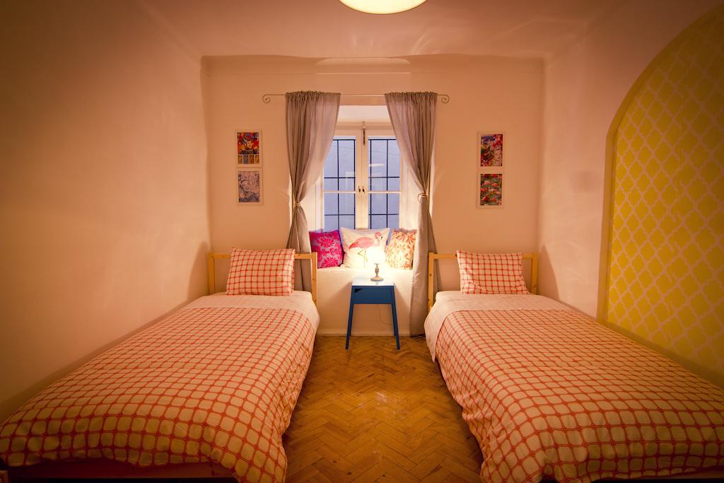 Cascais Boutique Hostel Rum bild